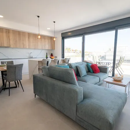Camporosso Serpetine Apartment